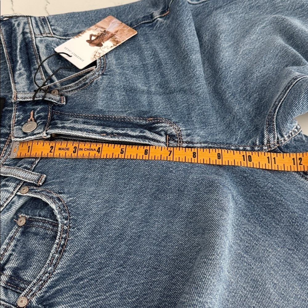 Sincerely Jules Distressed Blue High Rise Straight Jeans (3/26) - Picture 5 of 7
